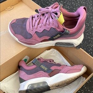 Women’s Jordan sneakers